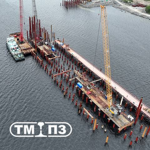 В порту «Лавна» построили временные мосты, изготовленные на ТМПЗ